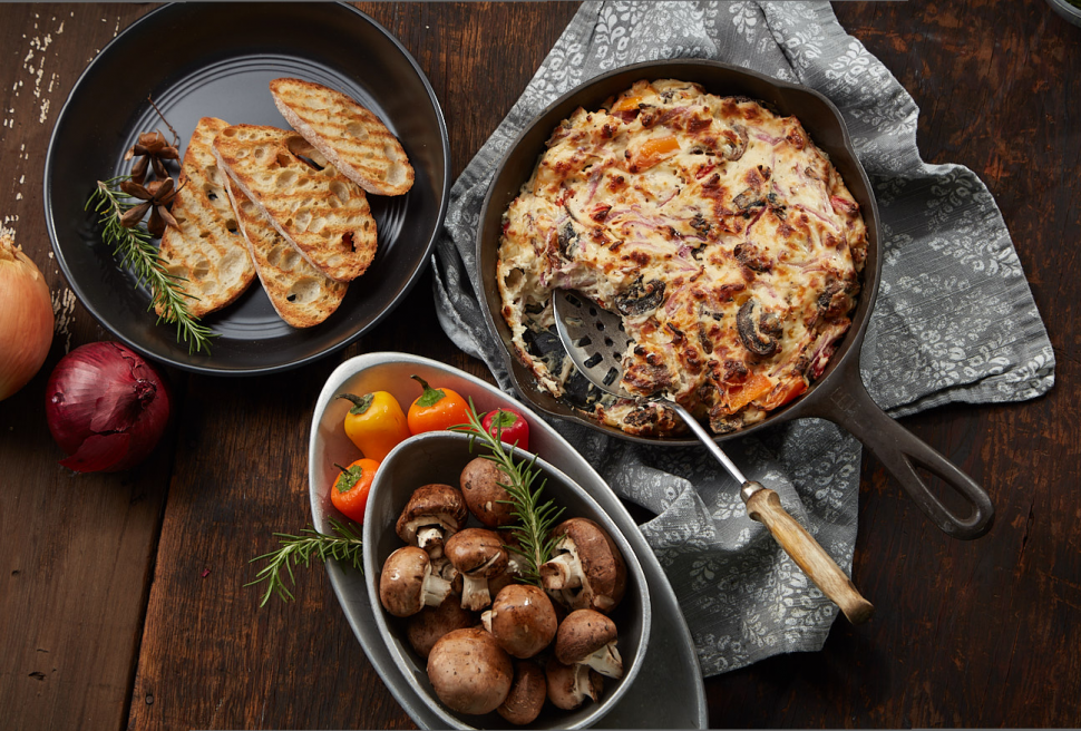 Cast Iron Smoked Cheesy Mushroom Dip